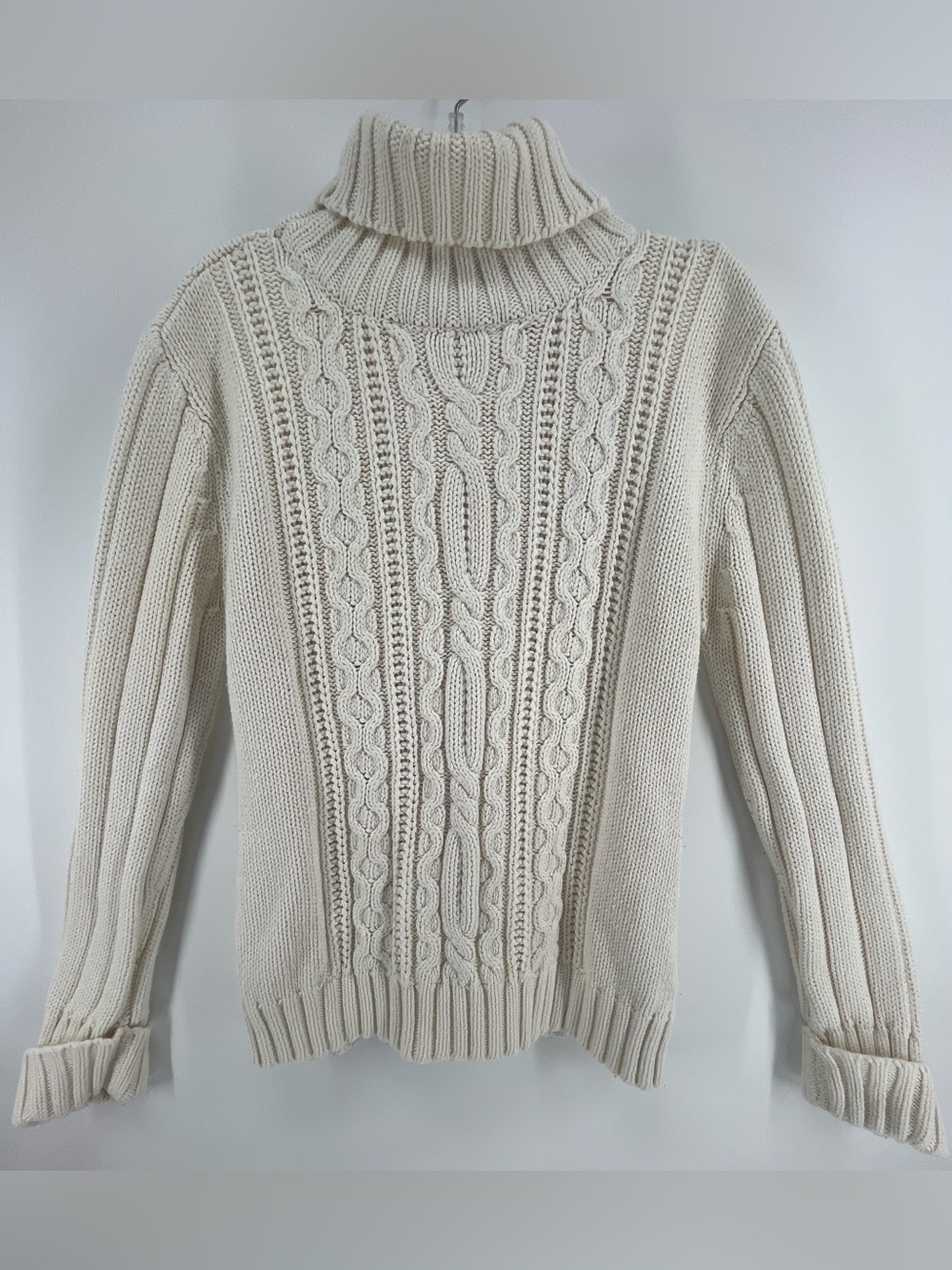 One-on-One Cream Cable Knit Turtleneck Sweater Size L